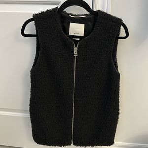 Wilfred Sherpa vest